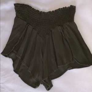 California Paradise Shorts, Olive green